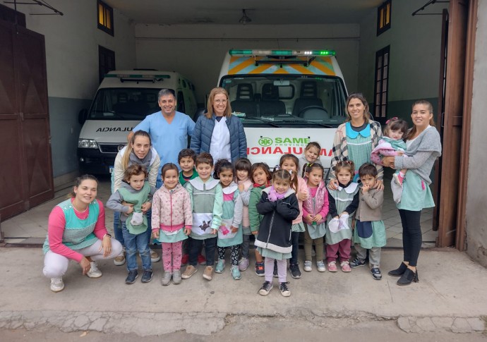 El Jardín 905 visitó el Hospital Municipal