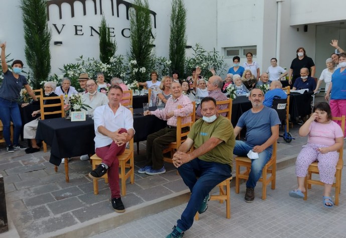 Regresaron las salidas recreativas al Hogar Municipal