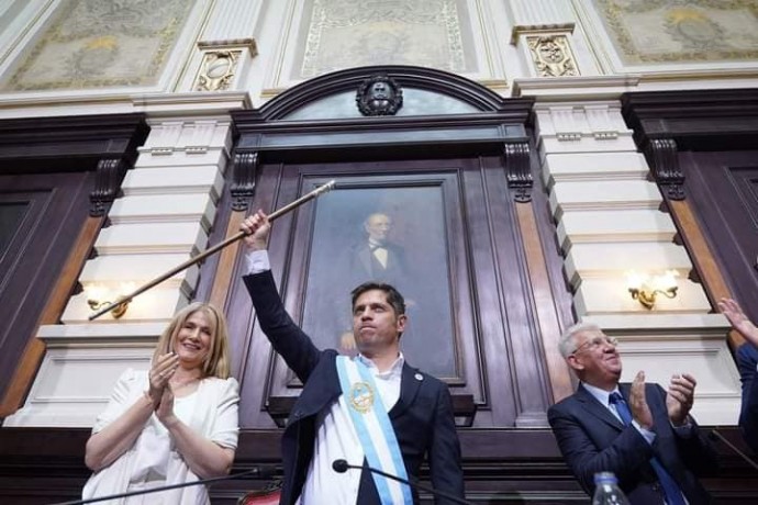 Succurro asistió a la reasunción de Kicillof como gobernador 