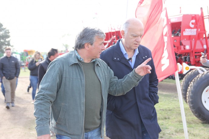 Néstor Grindetti recorrió la Exposición Rural