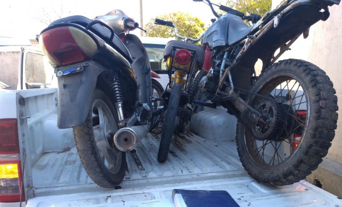 Policía Distrital de Pellegrini secuestró dos motocicletas