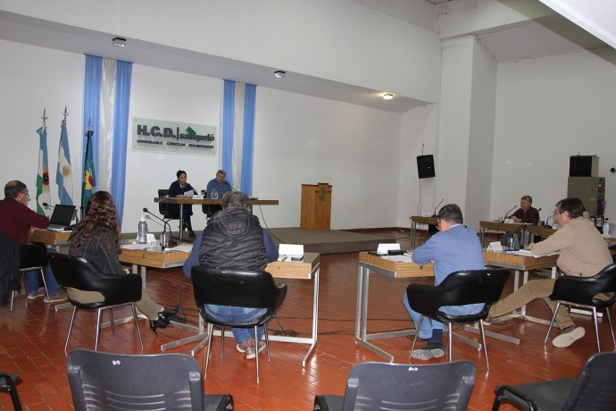 Aprobaron medidas de seguridad vial en el Acceso Centenario