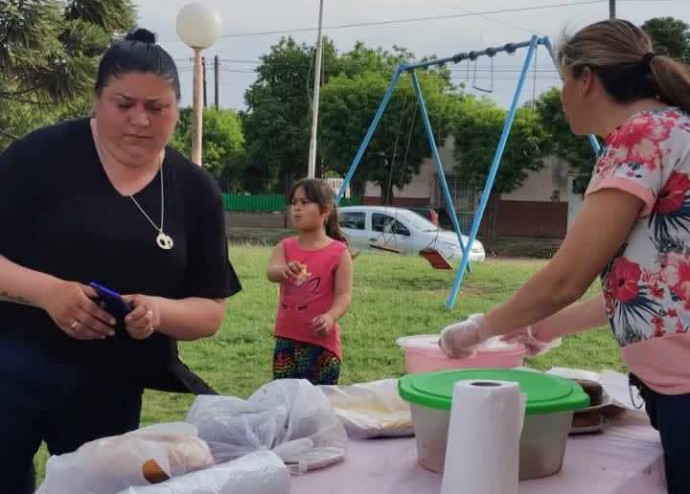 El Merendero “Conquistando Sonrisas” lanzó una colecta de juguetes