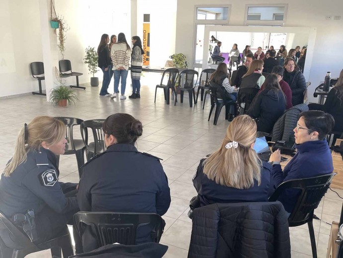 El Área de Género dictó un taller de capacitación