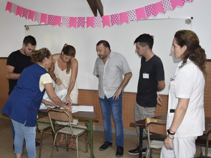 Entregaron anteojos del programa provincial “Ver para aprender”
