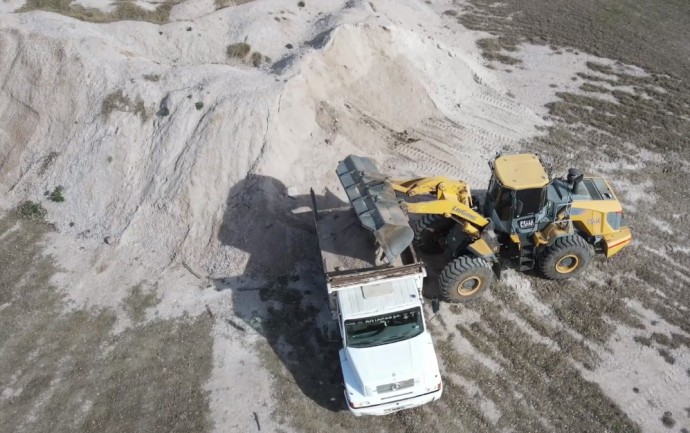 Comenzó un nuevo tramo de mejoramiento de caminos