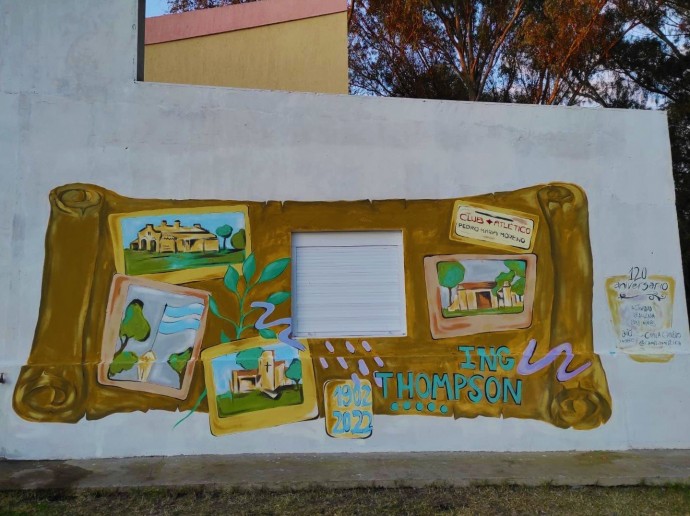 Se pintó un mural alusivo al Aniversario de Ingeniero Thompson