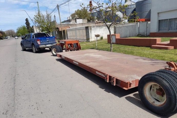 Frustran robo en un campo, los delincuentes se dieron a la fuga