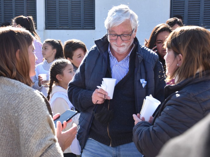 Acto centralizado por el 25 de Mayo en el CEPT N° 7