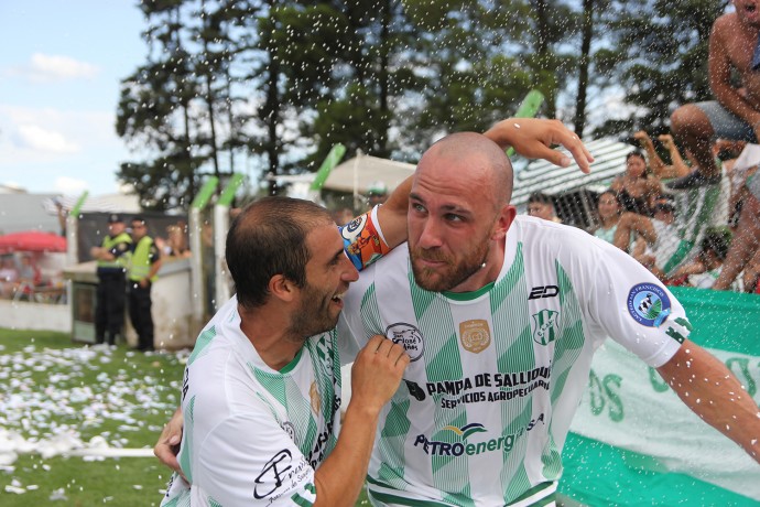 Jorge Newbery se coronó Campeón con una apabullante goleada