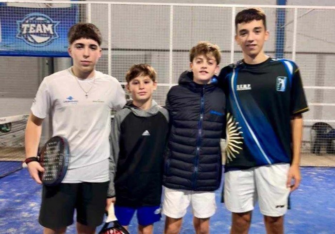 Más de doscientos niños jugaron al pádel en Salliqueló
