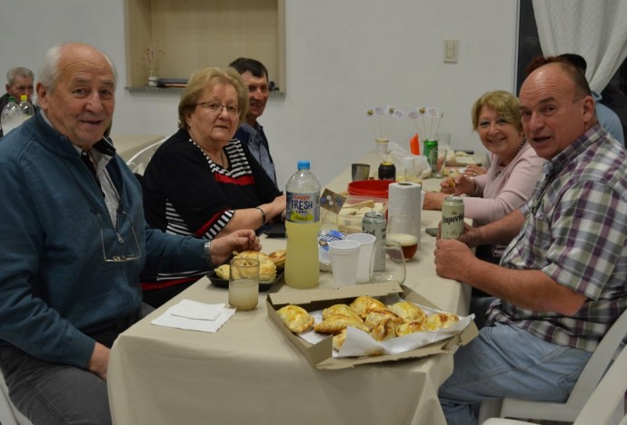 Cena para celebrar el Día del Jubilado y la Jubilada