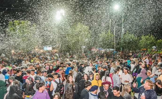 Nueva fecha para el cierre de los Carnavales del Arte y la Alegría 2025
