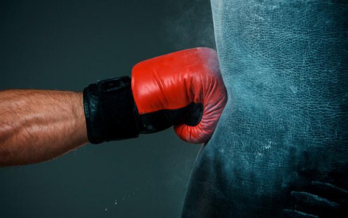 Comienzan las clases de boxeo recreativo en Quenumá