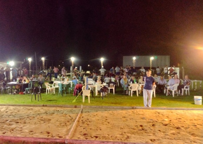 Torneo de bochas, tejo y peña en el “Patio de Don José”