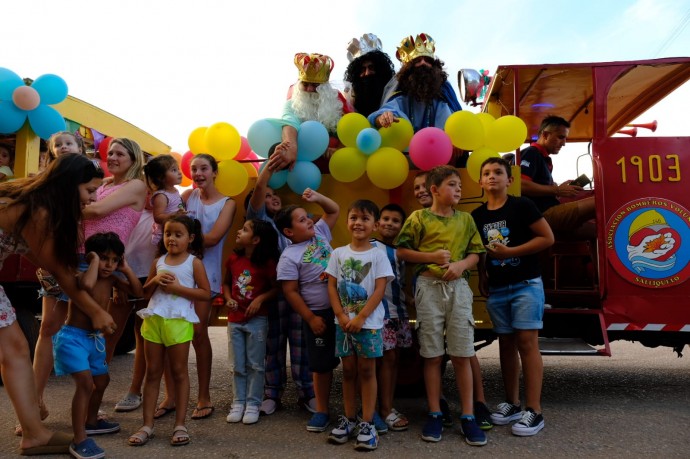 Como hace 50 años, los Reyes Magos volvieron a emocionar 