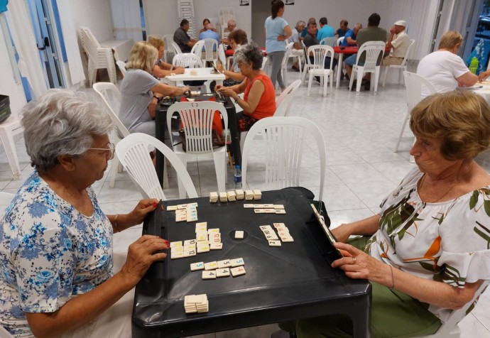 Invitan a un torneo de burako y truco en el Centro de Jubilados