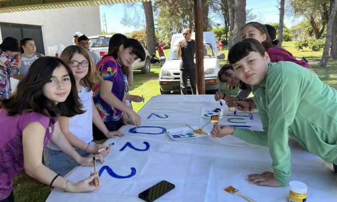 Se realizó la tradicional estudiantina en el predio de la Rural