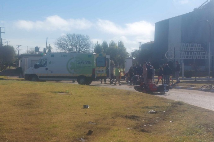 Un motociclista se accidente en la “Rotonda de los Novillos”