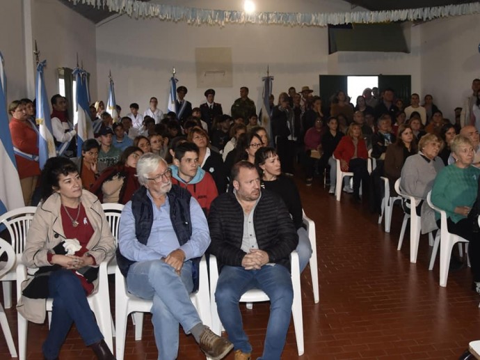 Conmemoración del 213° Aniversario de la Revolución de Mayo