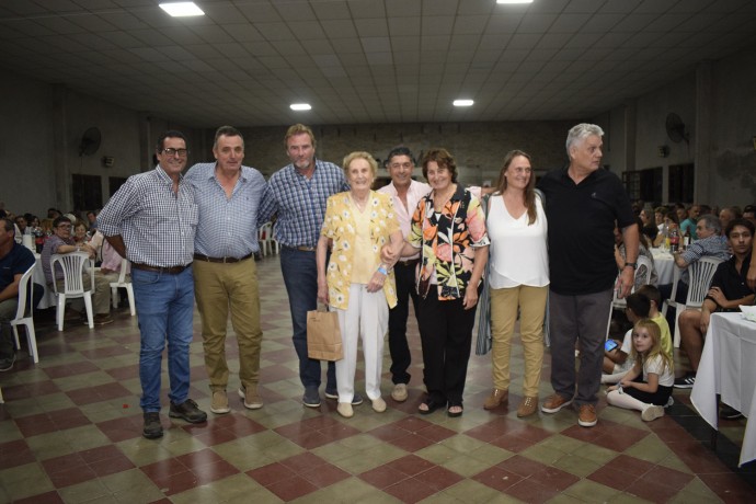 Bocayuva celebró su aniversario con el tradicional asado con cuero