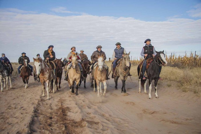 Anga Irú realizó su tercera cabalgata hacia Pehuelches