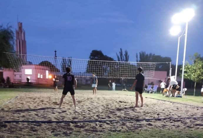 Gran participación en el Torneo de Beach Vóley