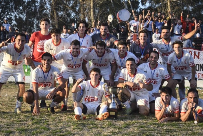 Huracán se quedó con la Copa del 115° Aniversario Distrital