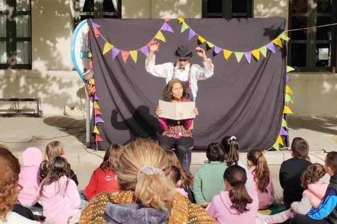 La Biblioteca celebró sus 43 años de vida institucional