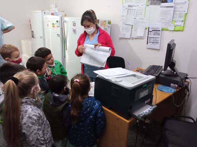 Alumnos del Jardín 905 visitaron el Hospital Municipal