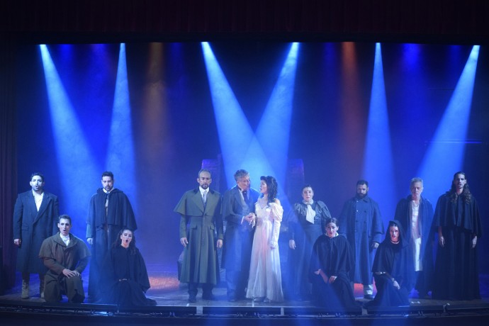 “Drácula, el musical” fue ovacionado en el Teatro Italiano  