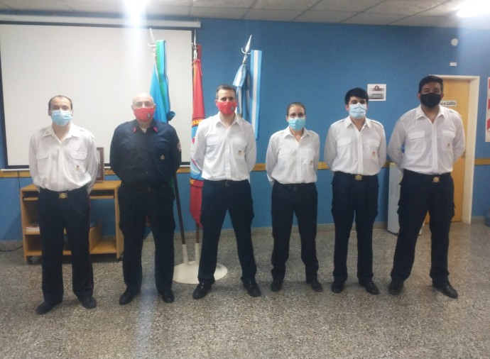Seis bomberos del Cuartel aprobaron el examen para Consejeros de Ética