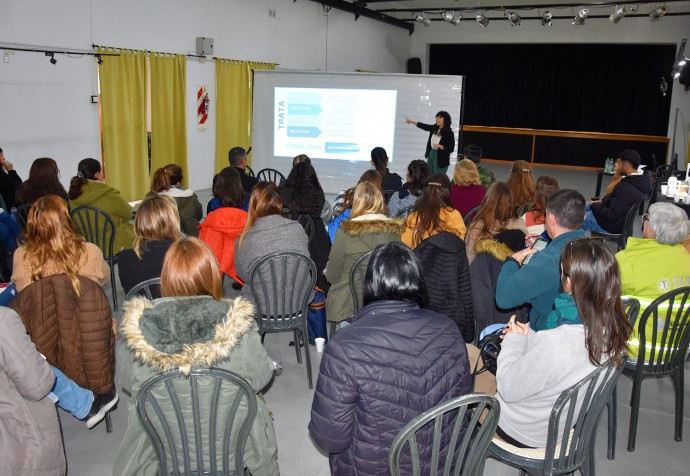 Nuevo encuentro de la Mesa Local Distrital