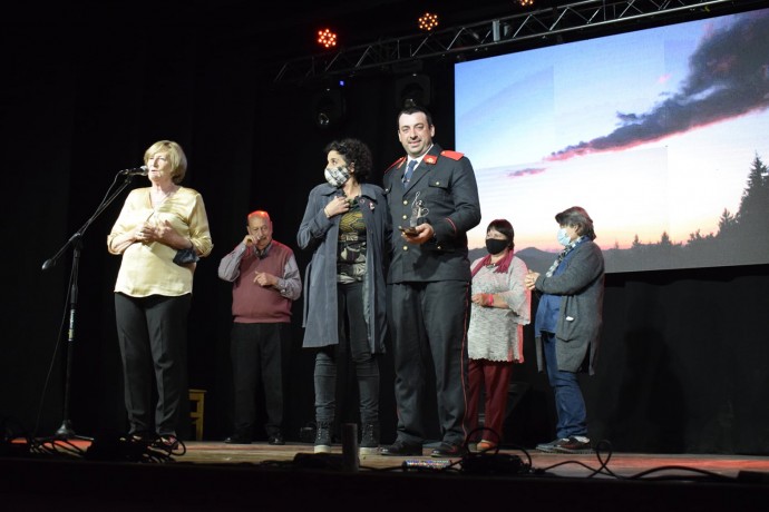 Fiesta por el “Día de la Música” a beneficio de Bomberos Voluntarios 